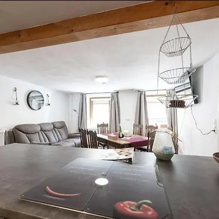 Wohnwerk: Moselhaus, Direkt Grenze Luxemburg Oberbillig